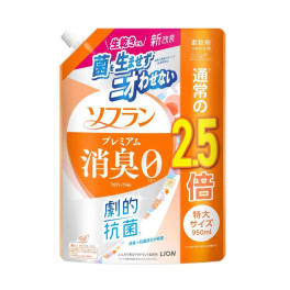 Кондиционер для белья "SOFLAN" (с мощным антибактериальным эффектом для защиты от неприятного запаха "Premium Deodorizer 204" - натуральный аромат цветочного мыла) 950 мл, мягкая упаковка с крышкой 