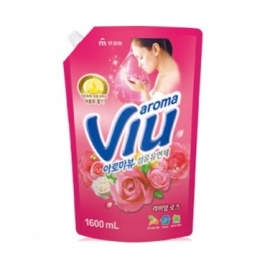 Ароматизирующий кондиционер "Aroma Viu Happiness Rose" с ароматом букета роз и антибактериальным эффектом 1,6 л, мягкая упаковка с крышкой 