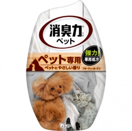 Жидкий освежитель воздуха для комнаты "SHOSHU-RIKI" (для удаления запаха домашних животных с фруктовым ароматом) 400 мл