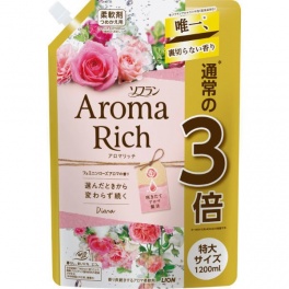 Кондиционер для белья "AROMA" (ДЛИТЕЛЬНОГО действия "Aroma Rich Diana" / "Диана" с богатым ароматом натуральных масел  (женский аромат)) 1200 мл, мягкая упаковка с крышкой